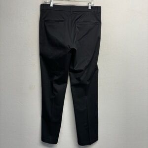 NWT Haggar Ultimate Travel Khaki Straight Fit Pants 34 x 32 Black